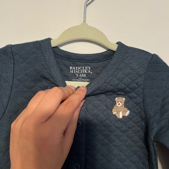 LOT 3-6 month onesies & t-shirts - Picture 4 of 12